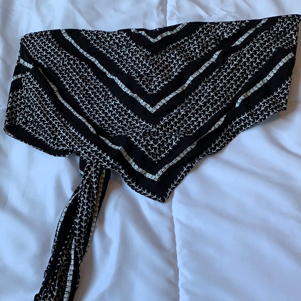 Cute strapless top with tie in the back